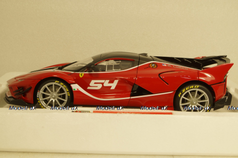 Ferrari FXX-K Evoluzione #54 red, Burago 1:18
