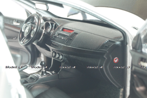 Mitsubishi Lancer Evo X 2008, silver, Viat 1:18