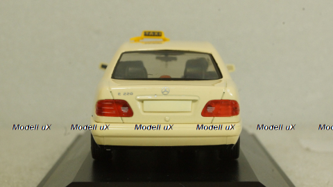 Mercedes E220 Taxi (W210), Herpa 1:43