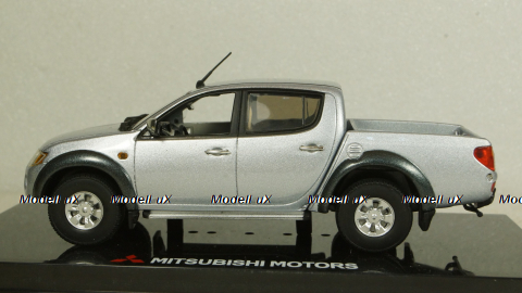 Mitsubishi L200, silver, Vitesse 1:43
