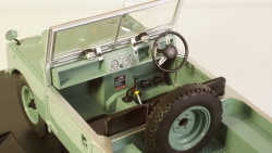 Land Rover series I 1957 light green (without canopy), MCG18180, MCG 1:18
