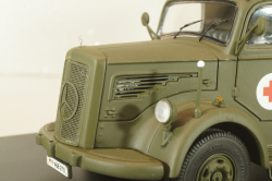 Mercedes-Benz L6600 medical truck 1950, khaki,  03013, Schuco 1:43