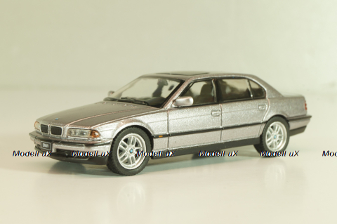 BMW 750iL (E38) 1994, silver metallic, 00792-CH, MiniGT 1:64