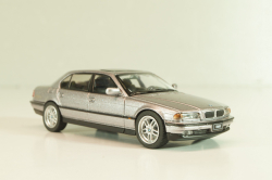 BMW 750iL (E38) 1994, silver metallic, 00792-CH, MiniGT 1:64
