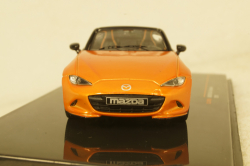 Mazda MX-5 Roadster 2019 orange, CLC409N , IXO 1:43