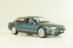 BMW 750iL (E38) 1994, blue metallic, 00894-CH, MiniGT 1:64