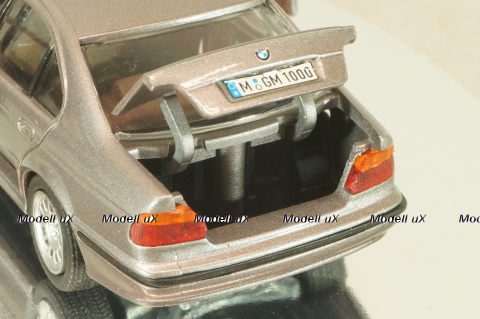 BMW 525i sedan (E39) 1995, grey, в коробке, 80429419980, Schabak 1:43