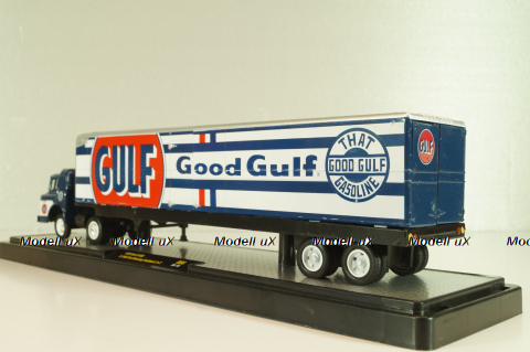 Ford C-600 truck with semi-trailer GULF 1970 and Ford Mustang Fastback 2+2 1968, grey, 36000, M2 1:64