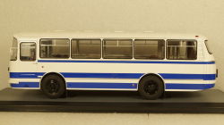 Лаз-695Н бело-синий, Classicbus 1:43 