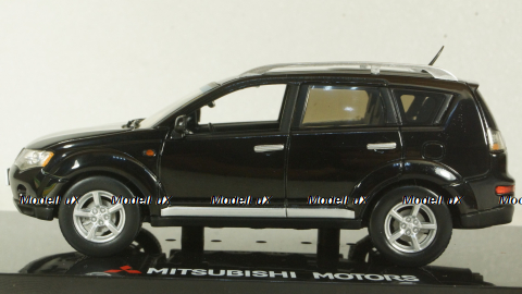 Mitsubishi Outlander, black, Vitesse 1:43