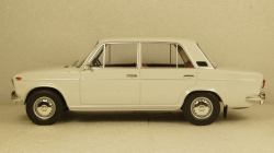 ВАЗ 2103 Жигули LADA 1972, T9-1800263, Triple9 1:18