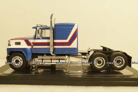 Ford LTL-9000 1978, TR115, IXO 1:43