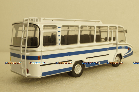 Berliet Stradair Autocar 1965, Hachette  1:43