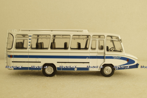 Berliet Stradair Autocar 1965, Hachette  1:43