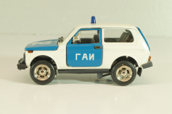 Ваз-2121 Нива, ГАИ, май 1995г., Тантал/Радон 1:43