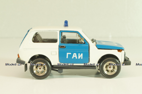 Ваз-2121 Нива, ГАИ, май 1995г., Тантал/Радон 1:43