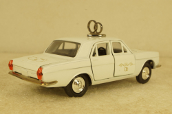 Газ-24 Волга, С Днем Свадьбы, октябрь 2003, Агат 1:43