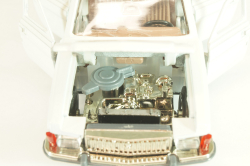 Газ-3102 Волга, белая, з-д. Газ 1:43