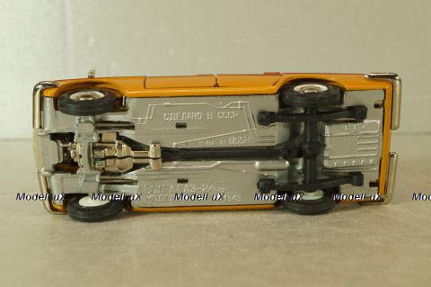 Газ-2402 Волга Аэрофлот, июнь 90г.,  Тантал/Радон 1:43