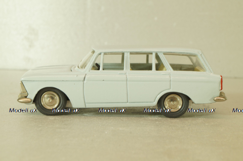 Москвич-426 А3, 3 зажима, белый, 1977г.,  Тантал/Радон 1:43