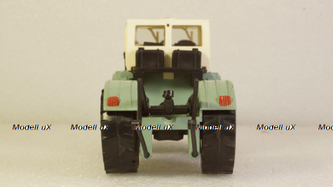 К-701 Кировец Апрель 1986, з-д Двигатель 1:43