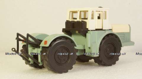 К-701 Кировец Апрель 1986, з-д Двигатель 1:43