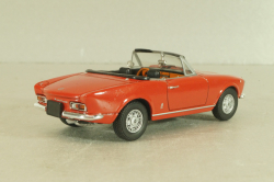 Fiat 124 Spider 1969, red, Starline 1:43
