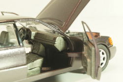 Mercedes-Benz 600 SEL (W140) 1991, silvergrey metallic, 1261SG, Schabak 1:43 Трещина в блистере!