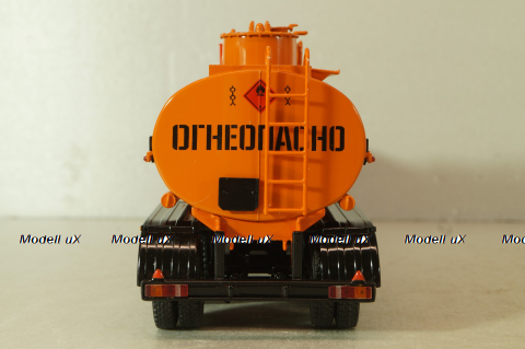 Камаз-54112 с п/п НЕФАЗ-96742, SSM7033, SSM 1:43