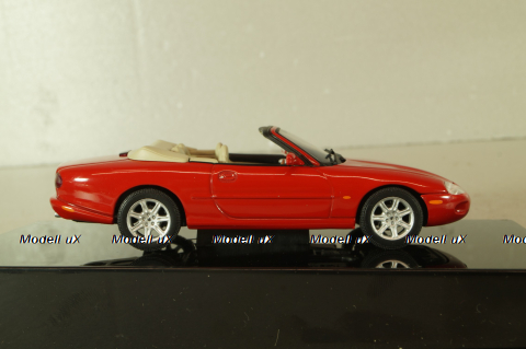 Jaguar XK8 Cabriolet (X100) 1996, red, 53502, Auto Art 1:43