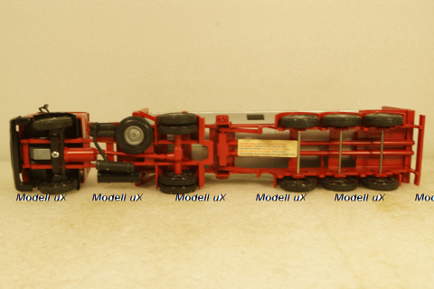 Mercedes 1844 S седельный тягач с контейнеровозом и циcтерной-контейнером, B66000159, NZG 1:43