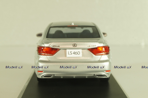 Lexus LS460 F Sport 2015 Silver, 03659S, Kyosho 1:43