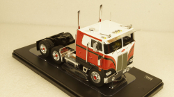 Peterbilt 352 Pacemaker white / decor 1979, TR097, IXO 1:43