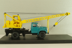 АК-75В автокран на шасси Зил-130 1964, зеленый/желтый, SSM1549, SSM 1:43