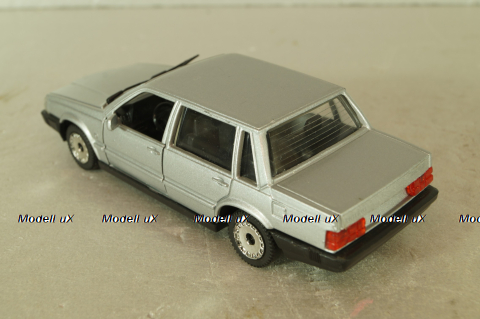 Volvo 760 GLE silver, 05308, Tonka 1:43