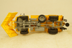 Pegaso 3040 truck Snowplough Spargisale E Spazzaneve 1980, Altaya 1:43