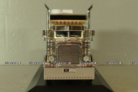 Peterbilt 379 Custom 1985 beige with silver strips Truck Tuning Collection 20, Hachette 1:43