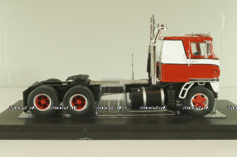 International Transtar COE 1976, red/white, TR219, IXO 1:43