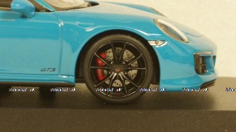 PORSCHE 911 (991.2) CARRERA 4GTS CABRIOLET 2017 BLUE, 410067332, Minichamps 1:43