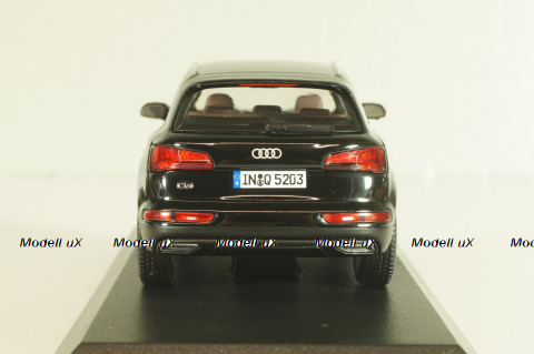 Audi Q5 (FY) 2017, black, 5011605633, Iscale 1:43 Уценка!