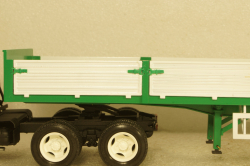 МАЗ-938660-026 полуприцеп, Viko Models 1:43