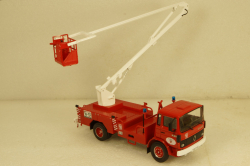 Renault VI JP 11 fire department with rescue basket, Altaya 1:43