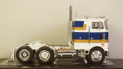 Peterbilt 352 H white 1979, TR078, IXO 1:43