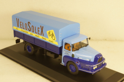 Unic ZU Izoard pick up with canvas top blue/yellow, Hachette 1:43
