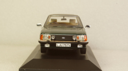 Ford Granada MkII 2.8i Ghia 1977, Vanguards 1:43
