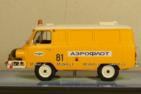 УВЗ-4 на шасси Уаз-452 Аэрофлот, TruckTyr 1:43