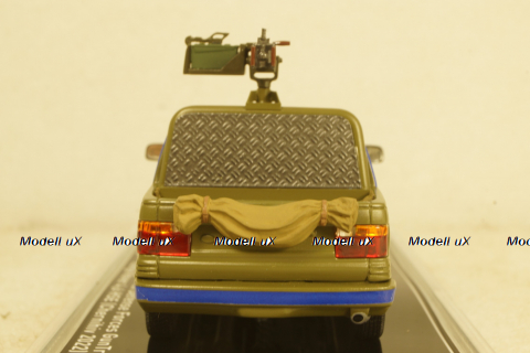 Range Rover 4.6 HSE Ukraine Territorial Forces Gun Truck (Chernihiv 2022),TruckTyr 1:43