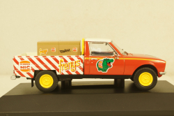 Peugeot 504 Pick Up Pumper Nic 1982 red/white, Altaya 1:43