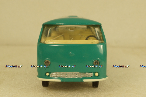 Раф-977 Латвия, зеленый, з-д Двигатель 1:43  