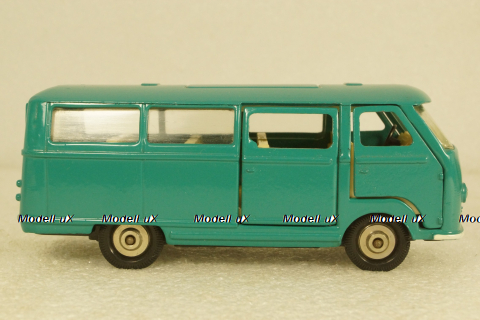 Раф-977 Латвия, зеленый, з-д Двигатель 1:43  